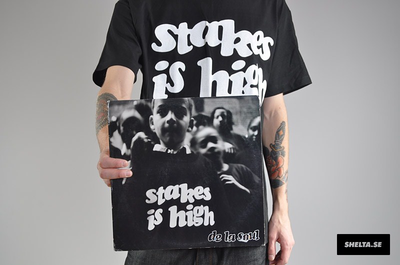 the-retro-sole-stakes-is-high-t-shirt-black_3.jpeg